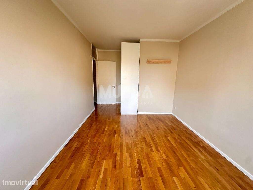 Apartamento T3 no coração de Matosinhos – Metro à porta e praia a 800m-11