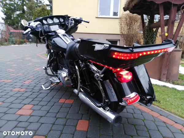 Harley-Davidson FLHTCU Ultra - 5