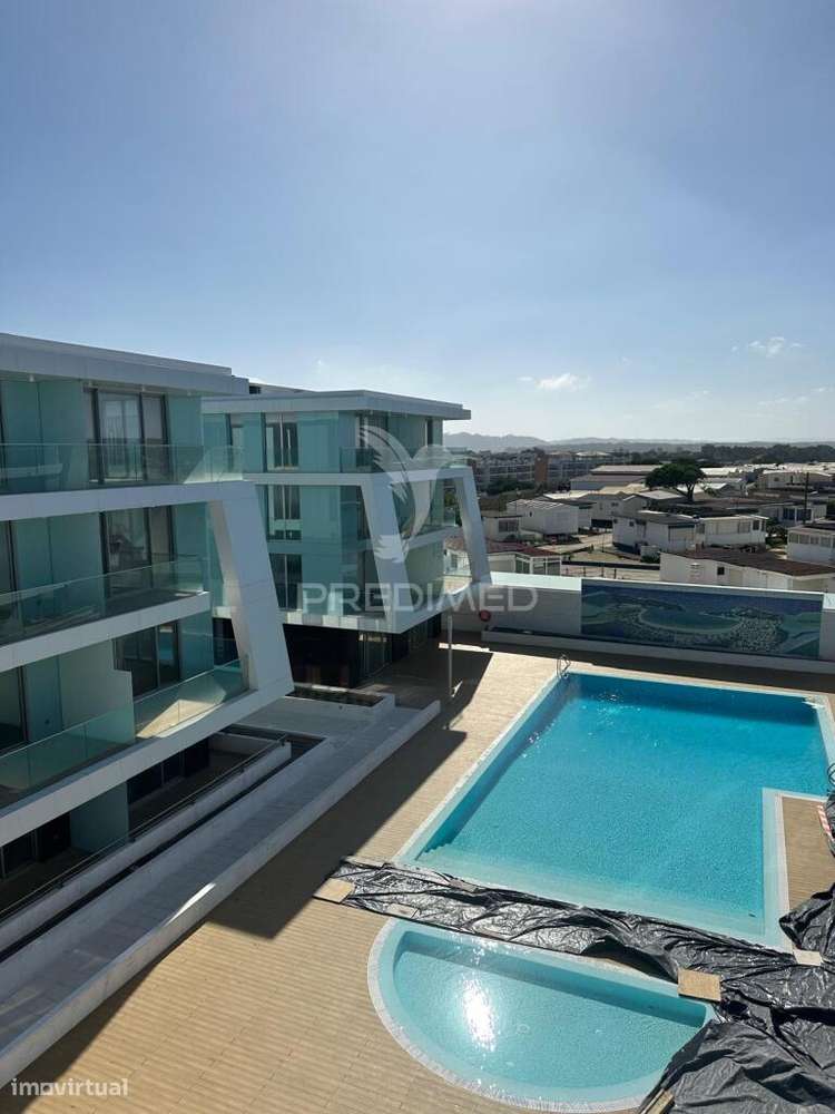 Apartamento T1 de Luxo em São Martinho do Porto - Grande imagem: 4/40