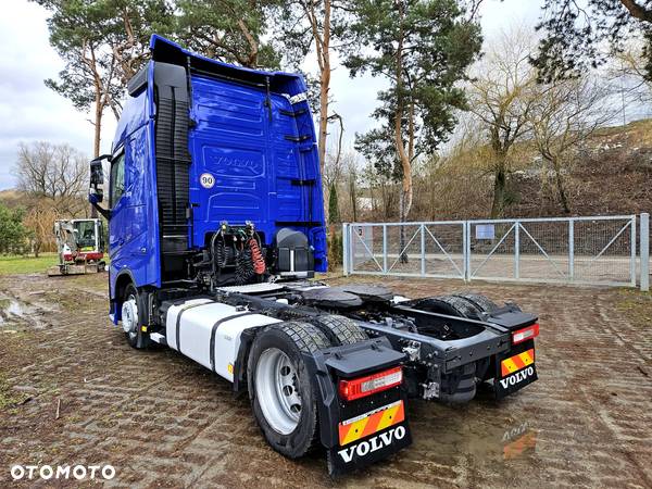 Volvo FH460 / KABINA XXL / ACC / XENON / I PARK COOL / KONTRAKT SERWISOWY - 8