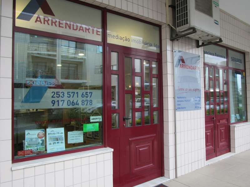 Profissionais - Empreendimentos: ARRENDARTE - Brito, Guimarães, Braga