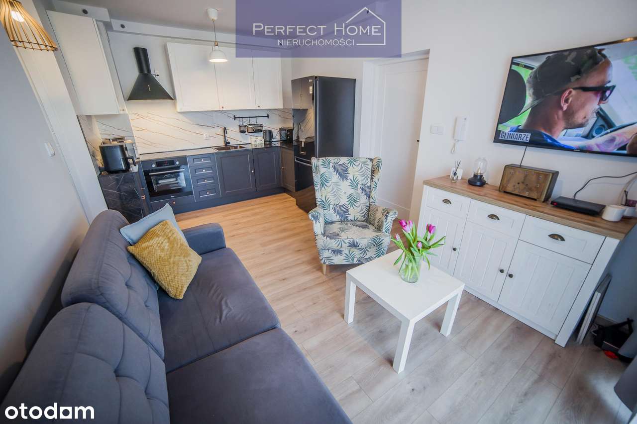 Apartament 2 pokojowy na zamkniętym osiedlu.-1