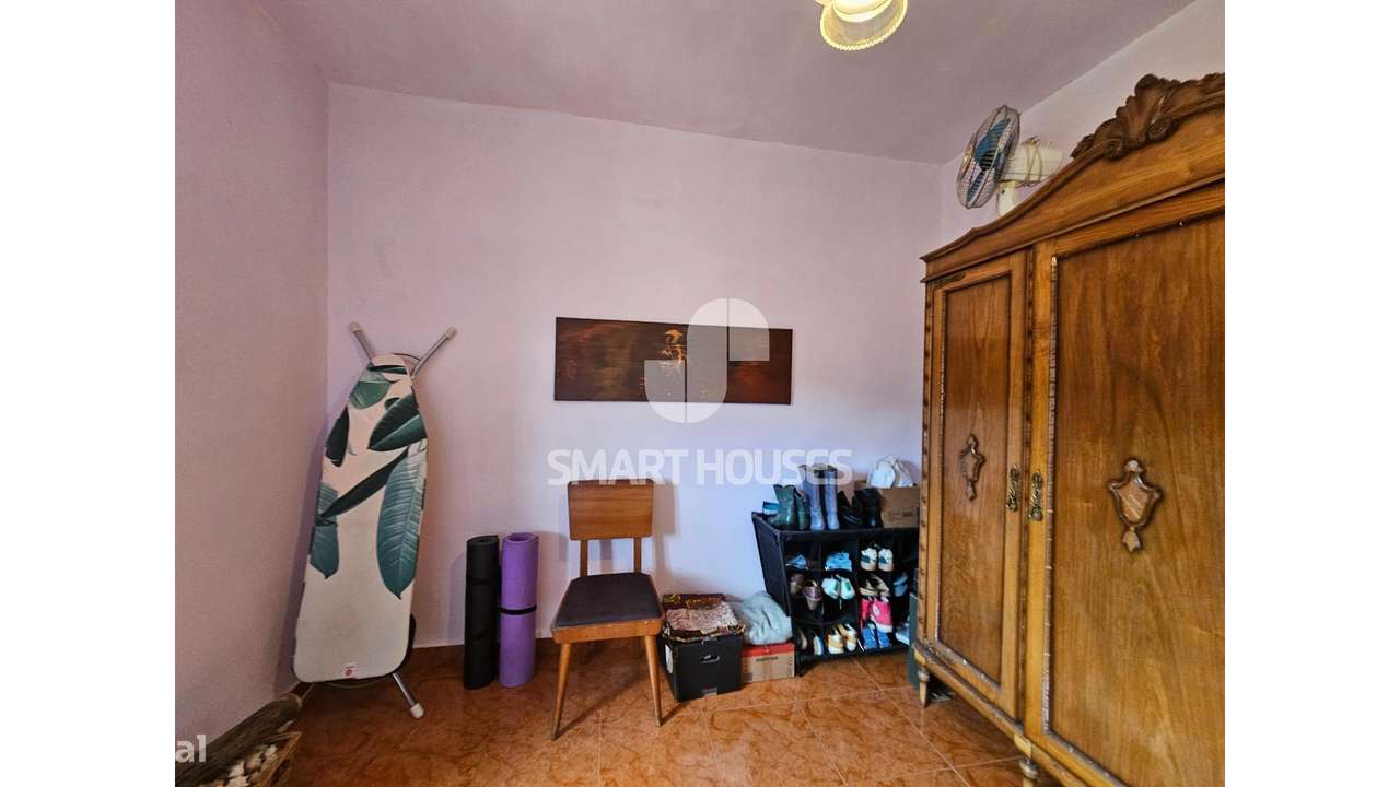 Moradia T3+1 em Avô c/ terreno-22