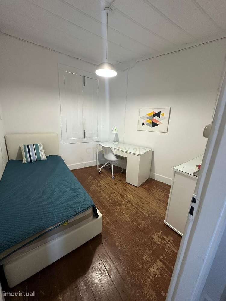 Moradia T3 na Zona Histórica de Coimbra-15