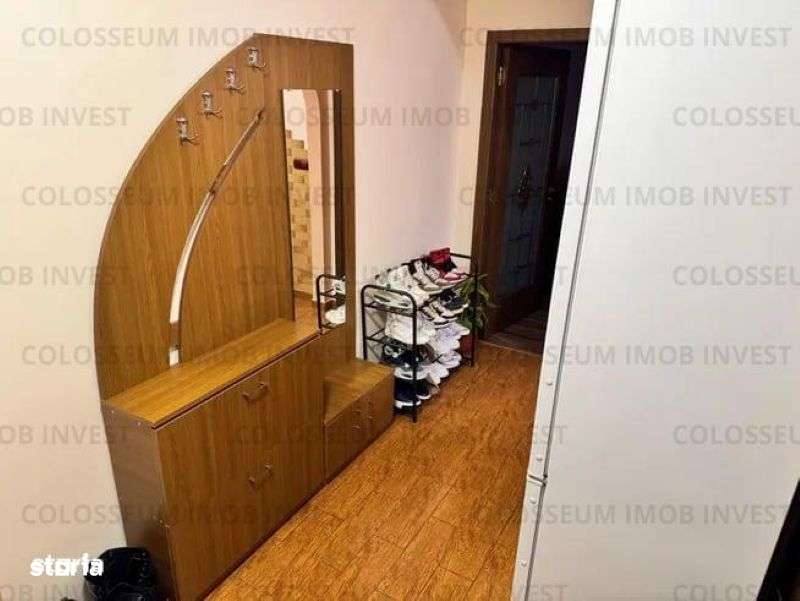 Apartament cu 3 camere,decomandat - zona Codrul Cosminului-13