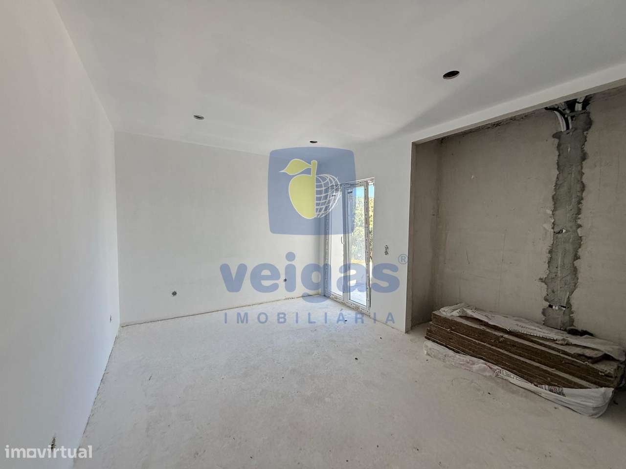 Moradia T4 com Piscina, Rooftop, Sistema VMC | Baleal – Peniche-14