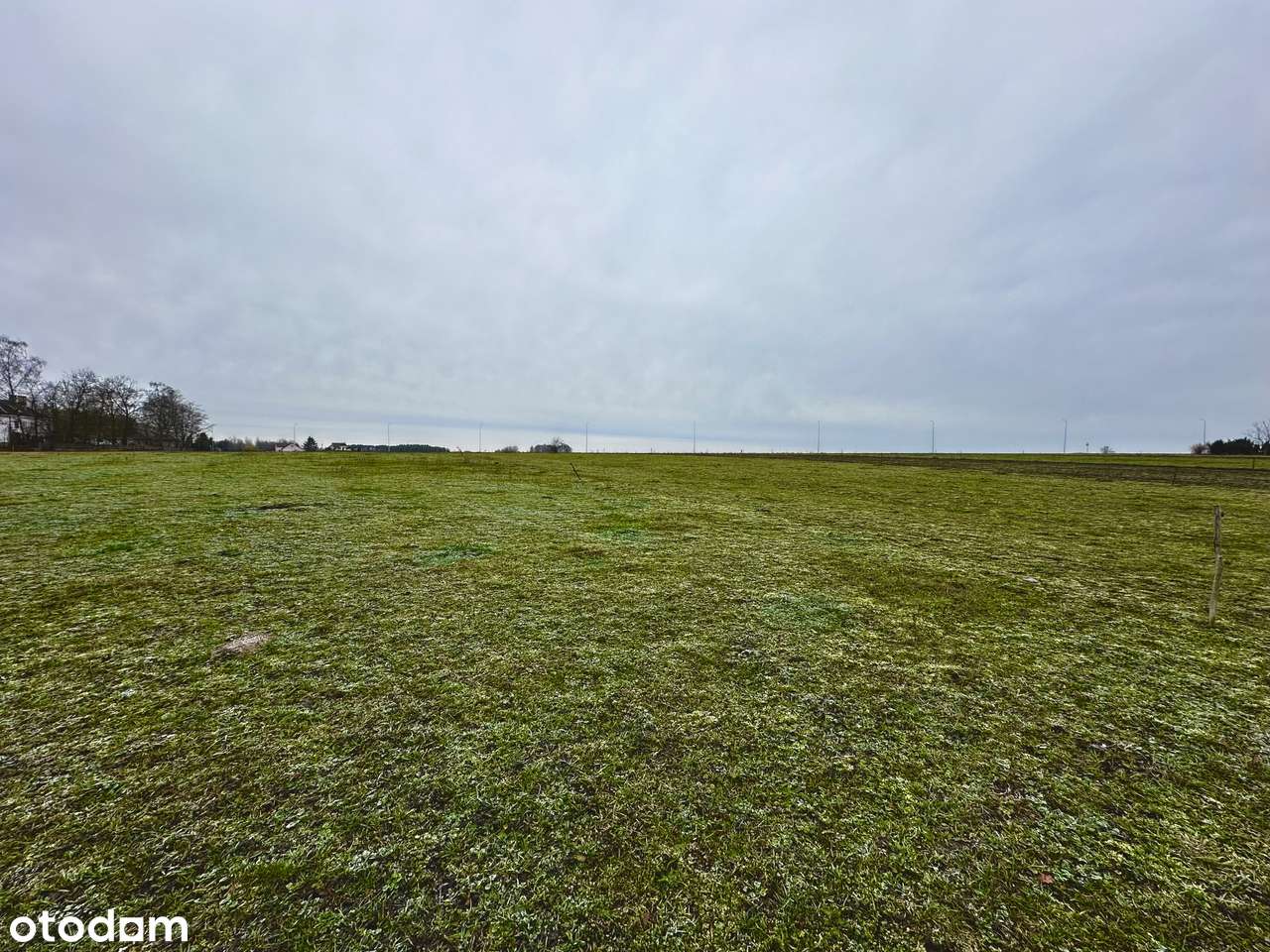 Działki budowlane w spokojnej okolicy-7