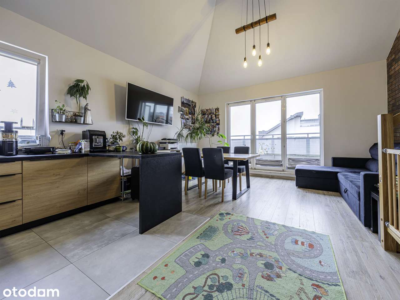 Sprzedam 3 pokoje Gdynia ul. Faustyny-0