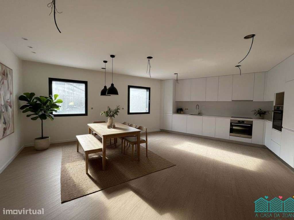 Apartamento T2 Duplex com Garagem Fechada em Esgueira - Grande imagem: 4/14