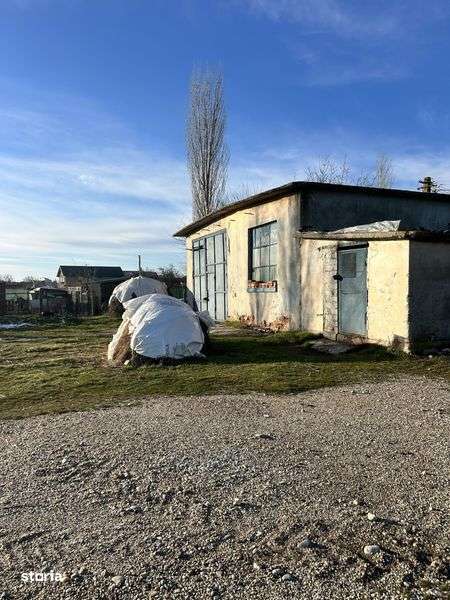 Vand hala cu teren intravilan - Imagine principală: 4/8