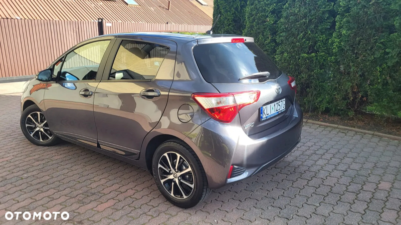 Toyota Yaris 1.5 Premium - 2