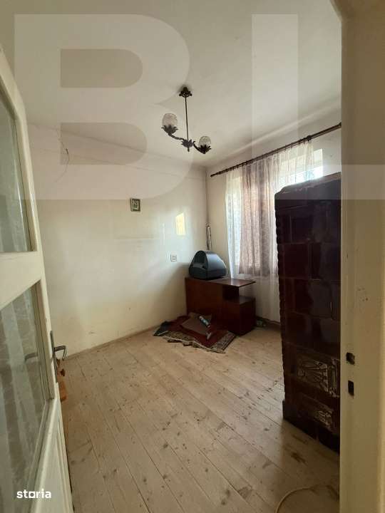 Casa de vanzare, cu 3 camere, doua bucatarii+teren in Simeria - Imagine principală: 5/15