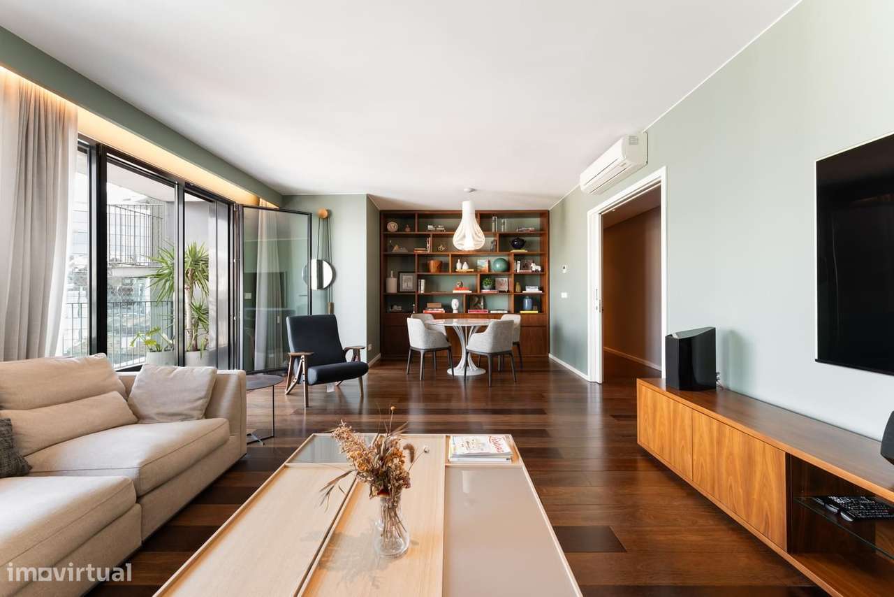Apartamento T6 Com Vista Avenidas Novas Lisboa