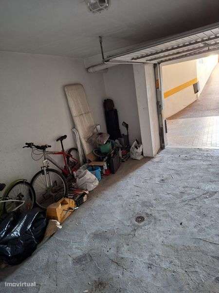 Garagem em Fitares - Grande imagem: 4/7