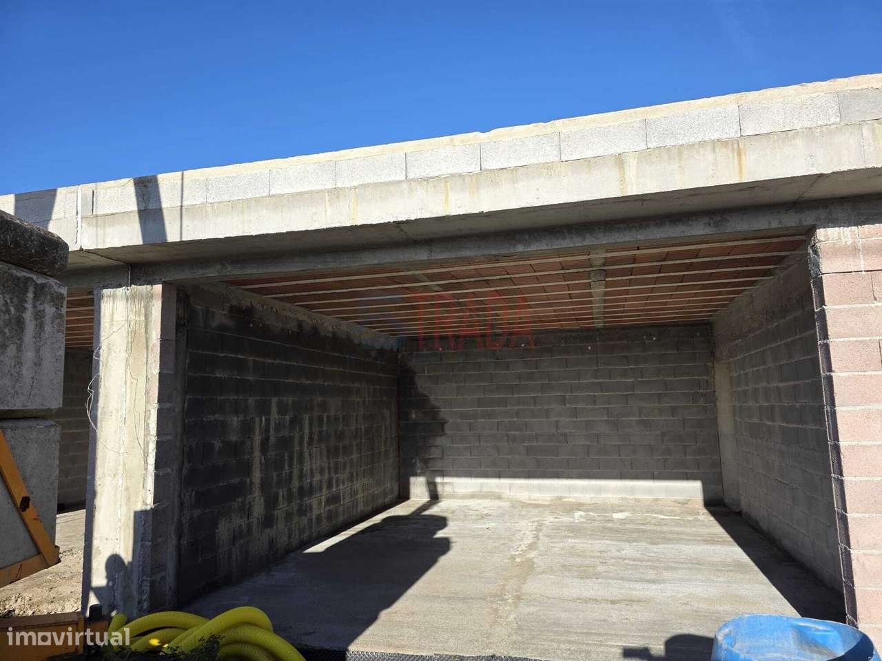 Moradia T3 Térrea em Estrutura na Lage - Vila Verde - Grande imagem: 3/7