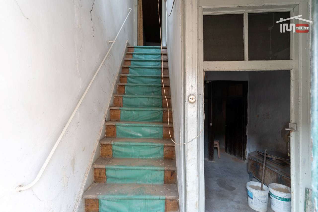 Moradia T2 com Projeto Aprovado em TOMAR já com telhado novo e isol...-18