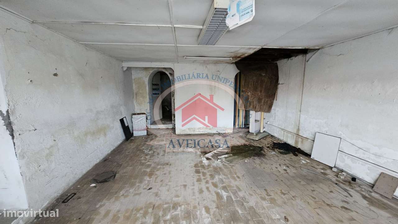Moradia antiga para recuperar e expandir-9