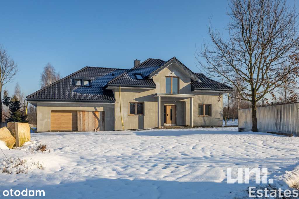 Pomyków | 8 pokoi | 405 m2 | 0.48ha | Siłownia