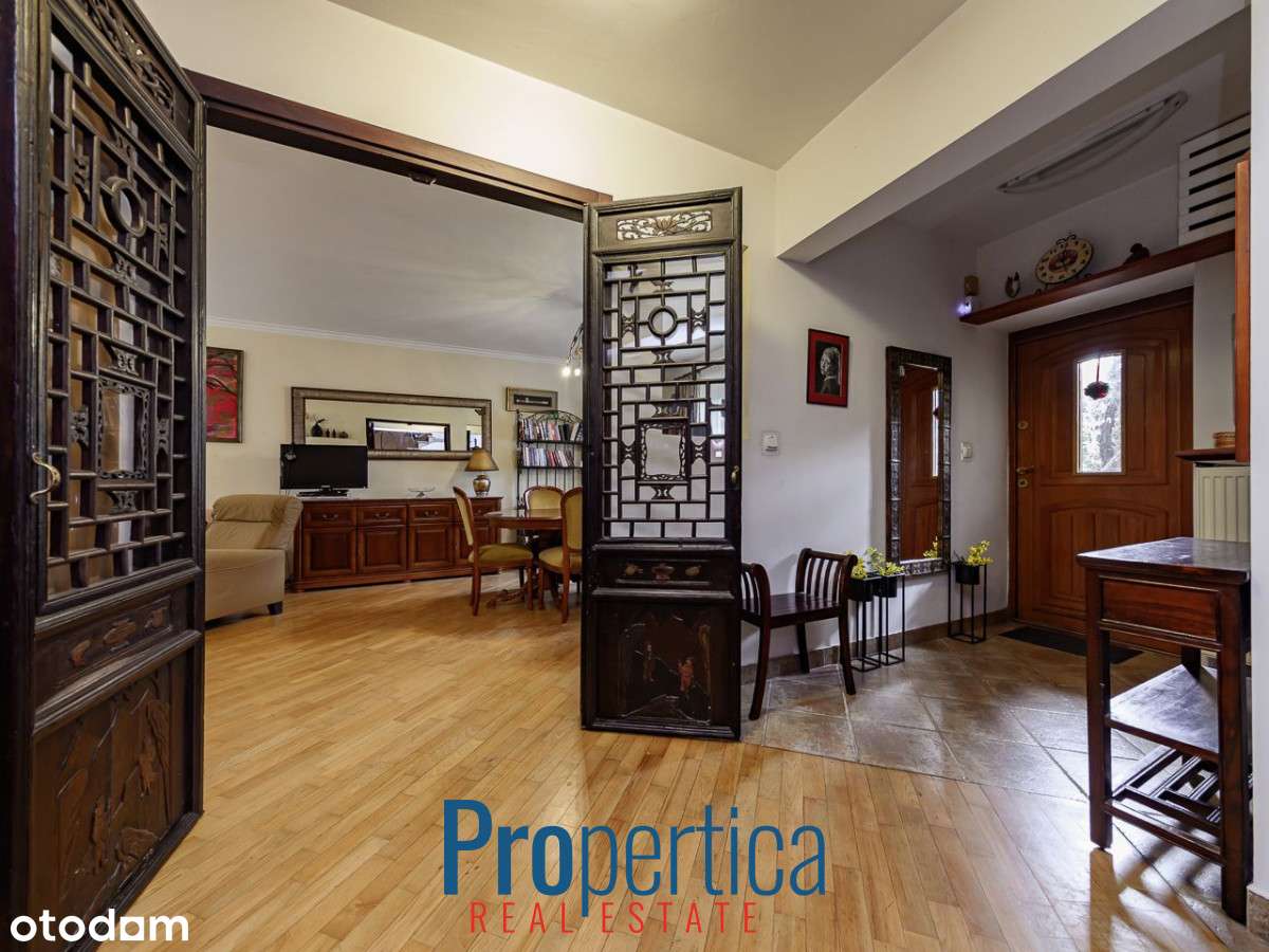 Solidny i funkcjonalny dom w Piastowie - Pełny obrazek: 5/20