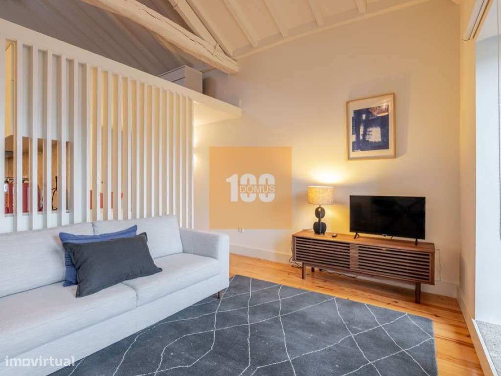 Apartamento T0 com terraço na Rua de Cedofeita - Grande imagem: 5/22