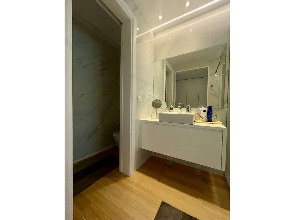 Penthouse T4 | Praça Velasquez | Terraço Privativo com Jacuzzi-15