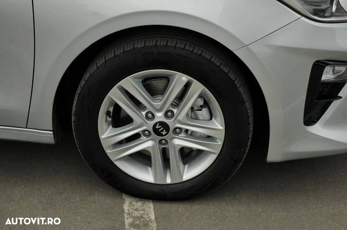 Kia Ceed 1.6 DSL MHEV 7DCT HP Star+ - 28