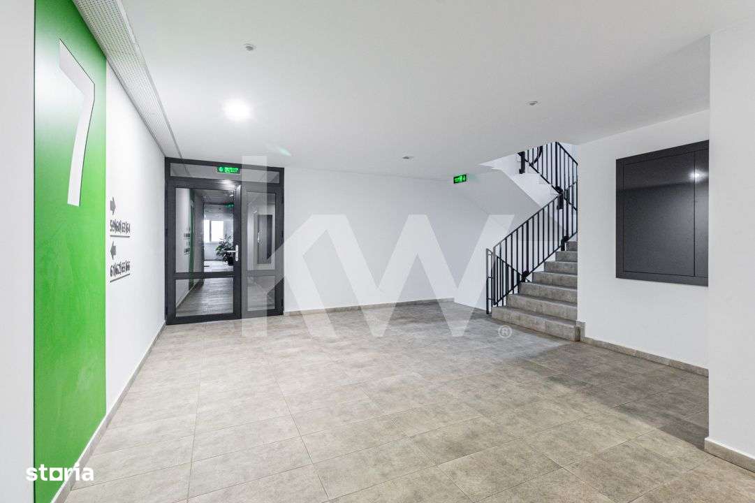 Apartament modern, 3 camere, garaj subteran + boxa - Racadau-17