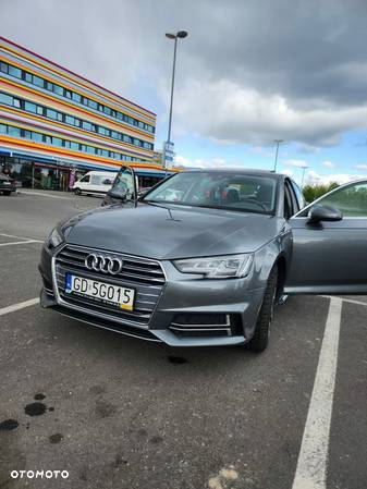 Audi A4 2.0 TFSI Sport S tronic - 1