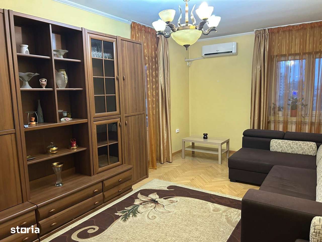 AP. 3 CAMERE VITAN, CENTRALA, PARCARE INCLUSA, METROU 15 MINUTE - Imagine principală: 4/20