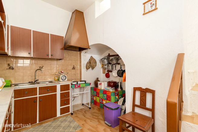 Oportunidade Única no Algarve – Propriedade de 33.840m² com duas morad-16
