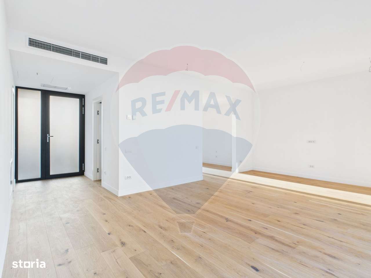 Vila moderna cu finisaje premium in Amber Forest – zona de Nord - Imagine principală: 5/20