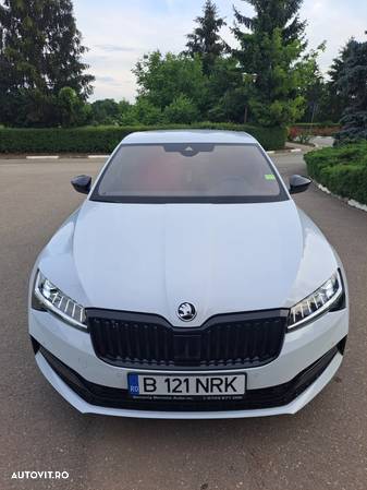 Skoda Superb 2.0 TDI 4X4 DSG Sportline - 3