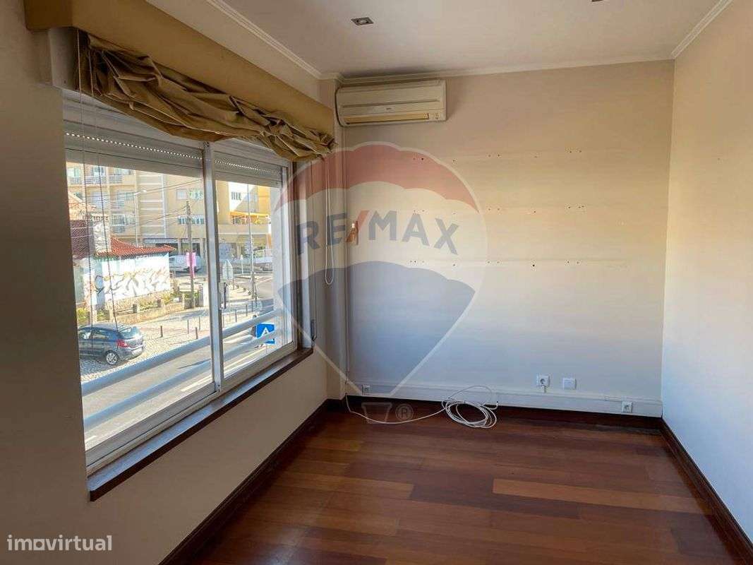 Escritório  para arrendamento - Grande imagem: 4/14