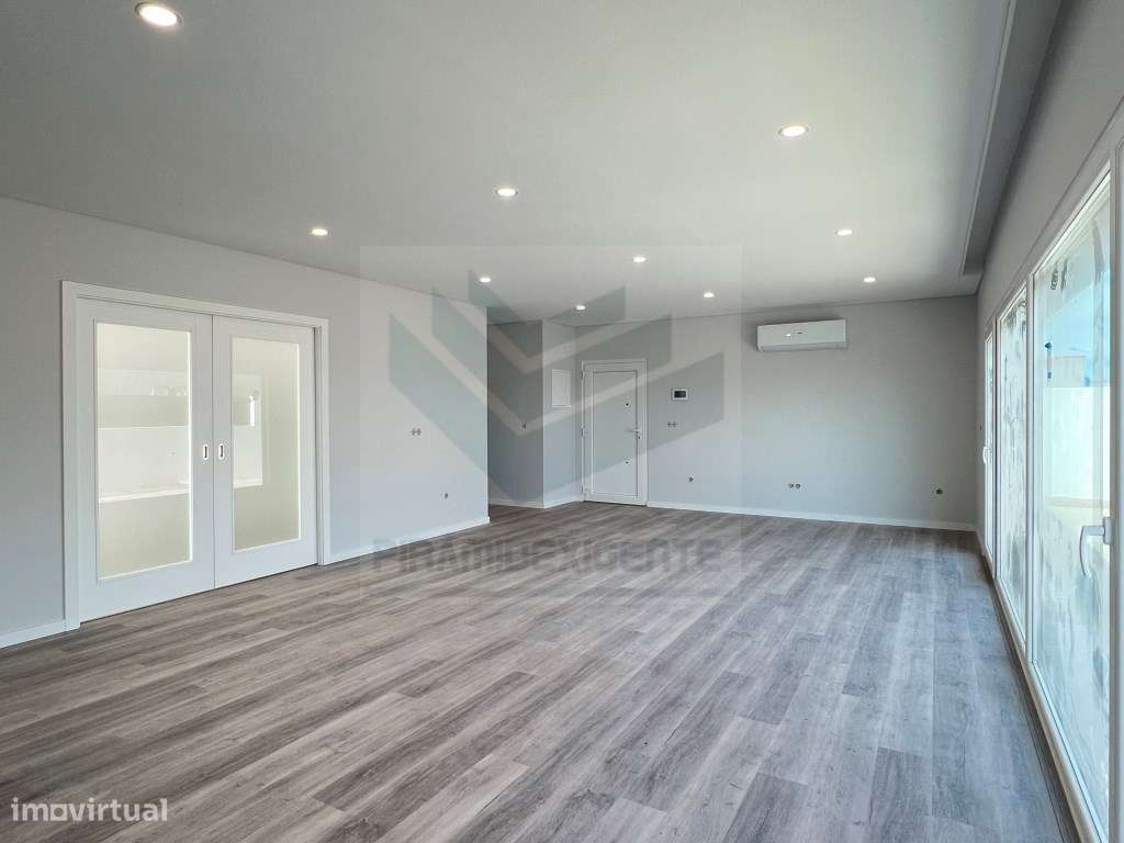 Moradia Isolada, Pronta! Piscina, Lavandaria, 2 min da Moita-8