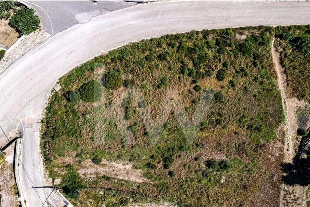 Terreno para construção na Raposeira - Grande imagem: 4/8