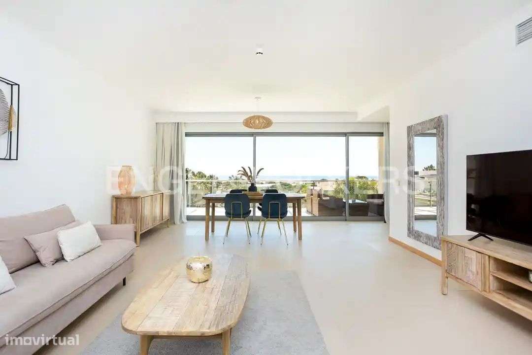 Apartamento T1 de último piso com vista mar a 600m da praia - Grande imagem: 5/30