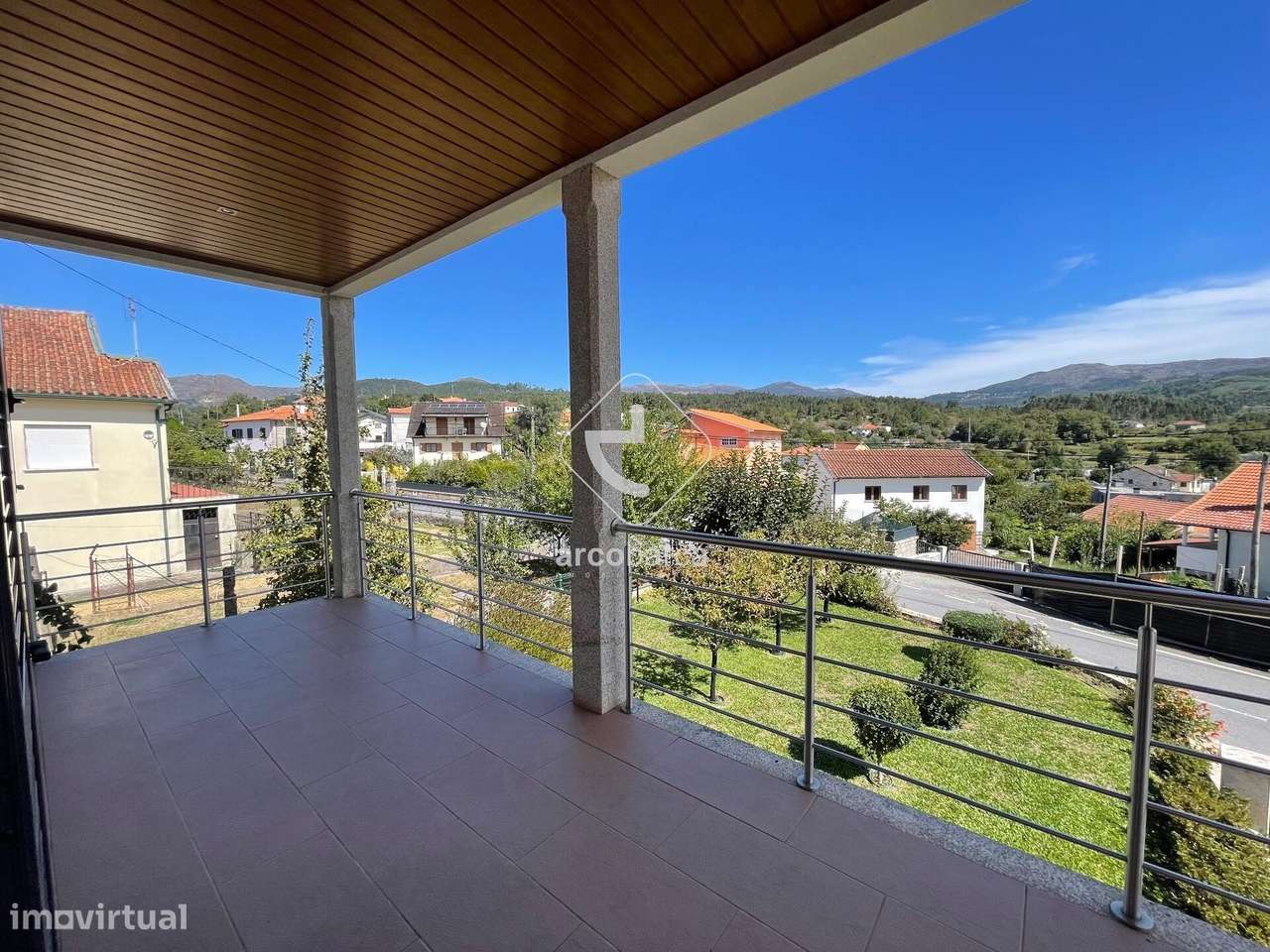 Moradia T4 - Couto - Arcos de Valdevez-51