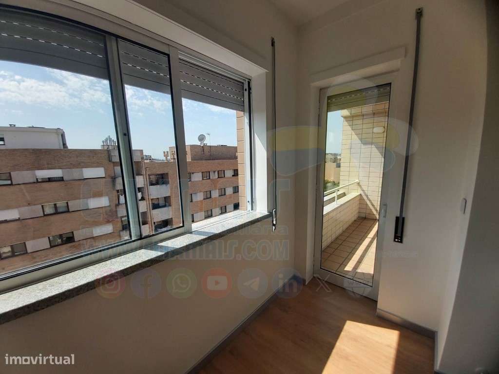 Apartamento T3 Remodelado em Lamaçães | Vistas para o Bom Jesus e S...-9