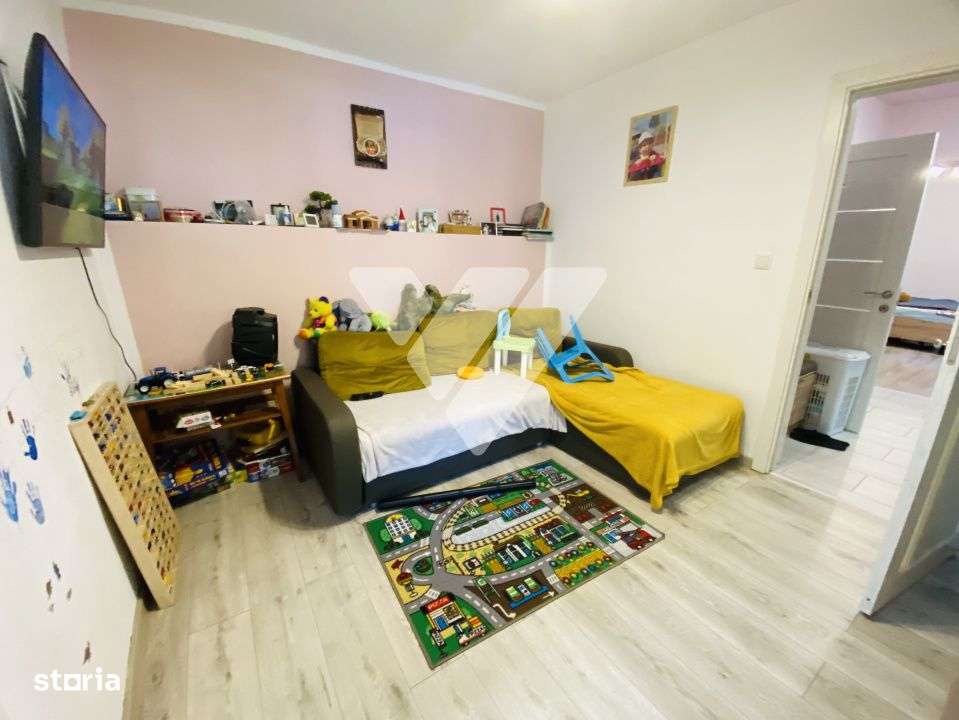 Apartament la casa, 2 camere de vanzare in Sibiu zona Lazaret - Imagine principală: 2/8