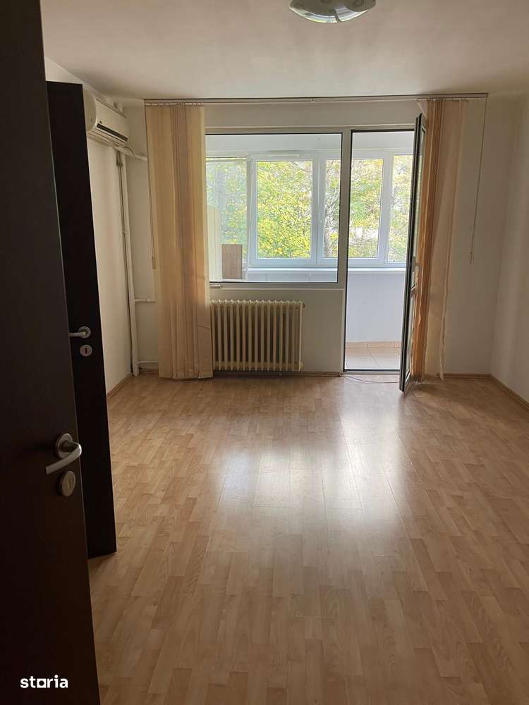 Titan parc-Aleea Barajul Cucuteni-1