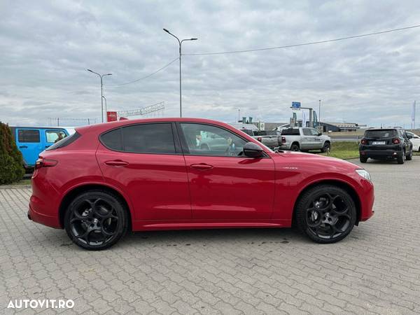 Alfa Romeo Stelvio - 6