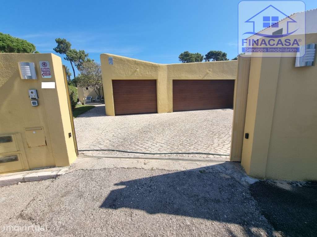 Moradia V3 toda térrea isolada com piscina,jardim e garagem - Vilam... - Grande imagem: 2/54