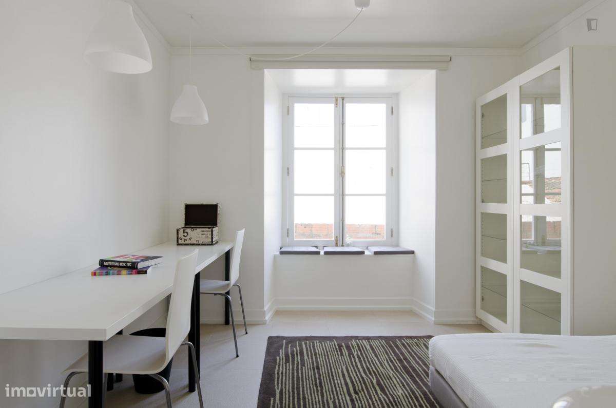 Quarto - localizado em Rossio Lisbon - Grande imagem: 4/8