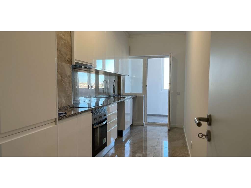 Apartamento T3 Totalmente Remodelado - Grande imagem: 5/29