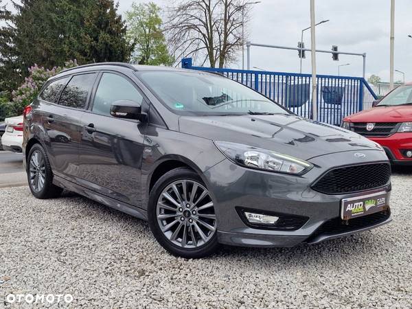 Ford Focus 1.0 EcoBoost ST-Line Black ASS - 2