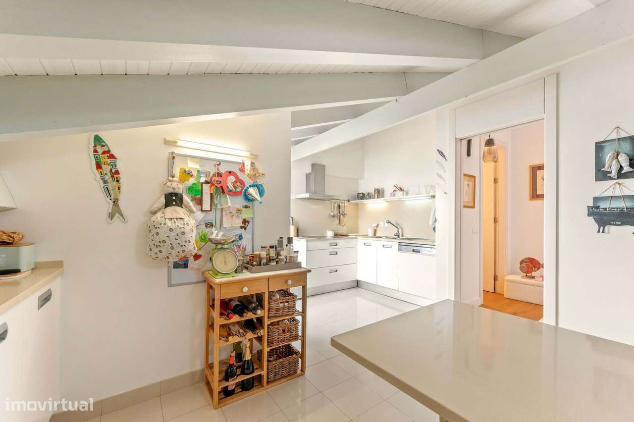 Apartamento T2 com 4 terraços e garagem nas Avenidas Novas, Lisboa-22