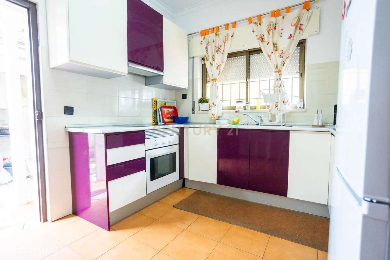 Moradia T3 Independente em Lote de 385 m² – Quinta do Conde, Sesimbra-5