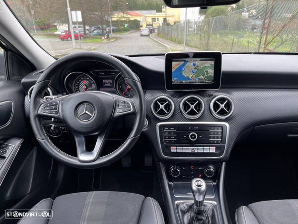 Mercedes-Benz A 180 d Urban - 14