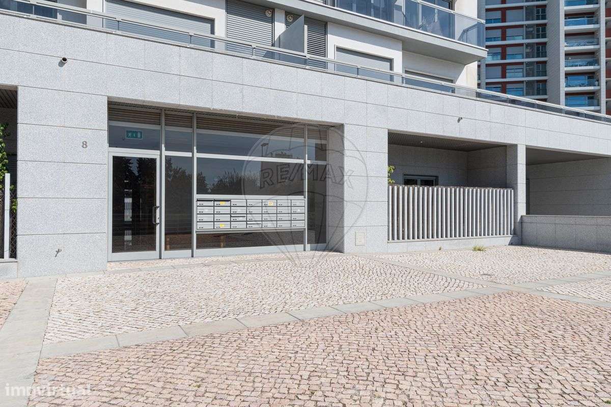 Garagem para Arrendamento - Grande imagem: 5/5