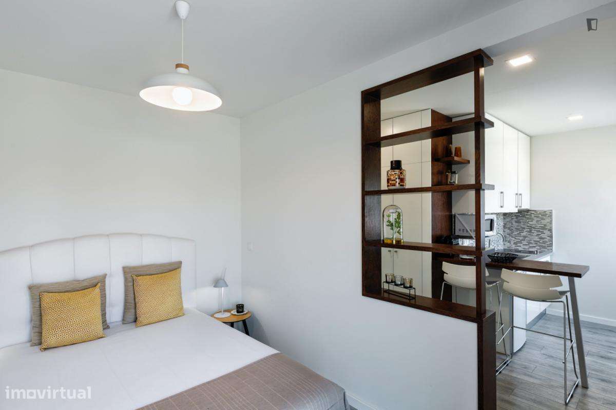 Estúdio - localizado em Baixa de Santa Clara Coimbra - Grande imagem: 4/5